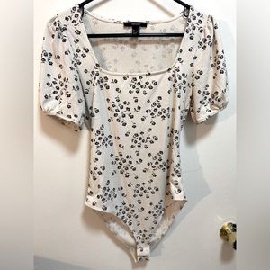 Short sleeve bodysuit shirt